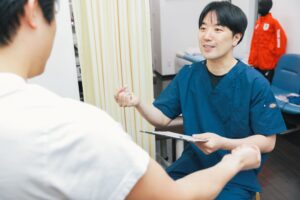 手のしびれ