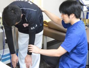 ぎっくり背中
